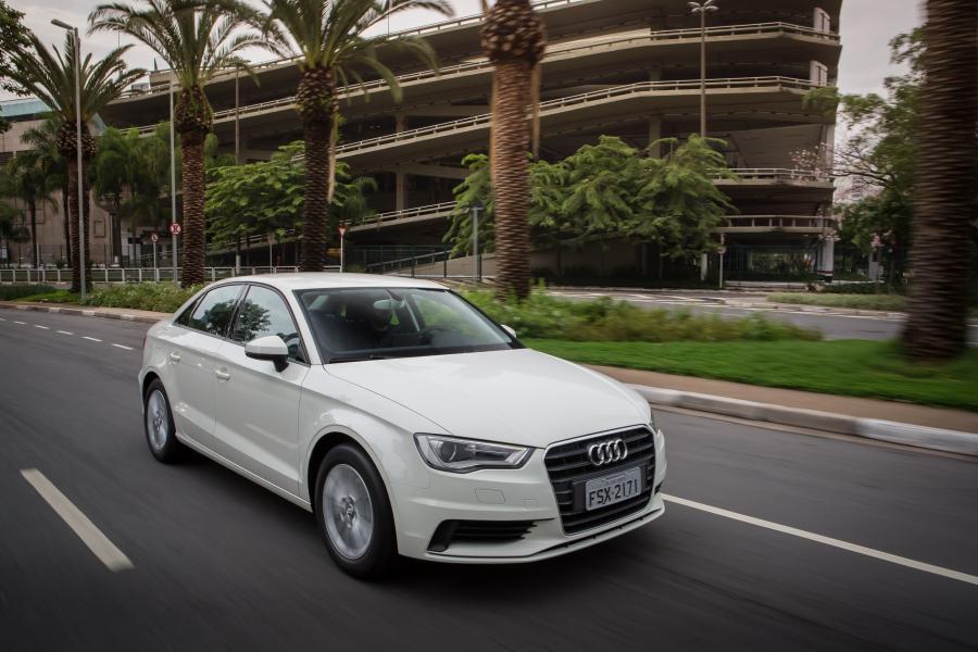  Audi A3 Sedan 1.4 T (8V) 2014 года  (LA) (фото 5 из 19)